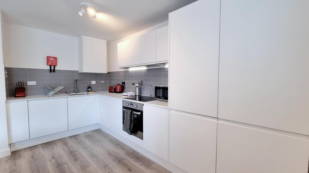 Roomspace Serviced Apartments - Kew Bridge Court London Ngoại thất bức ảnh