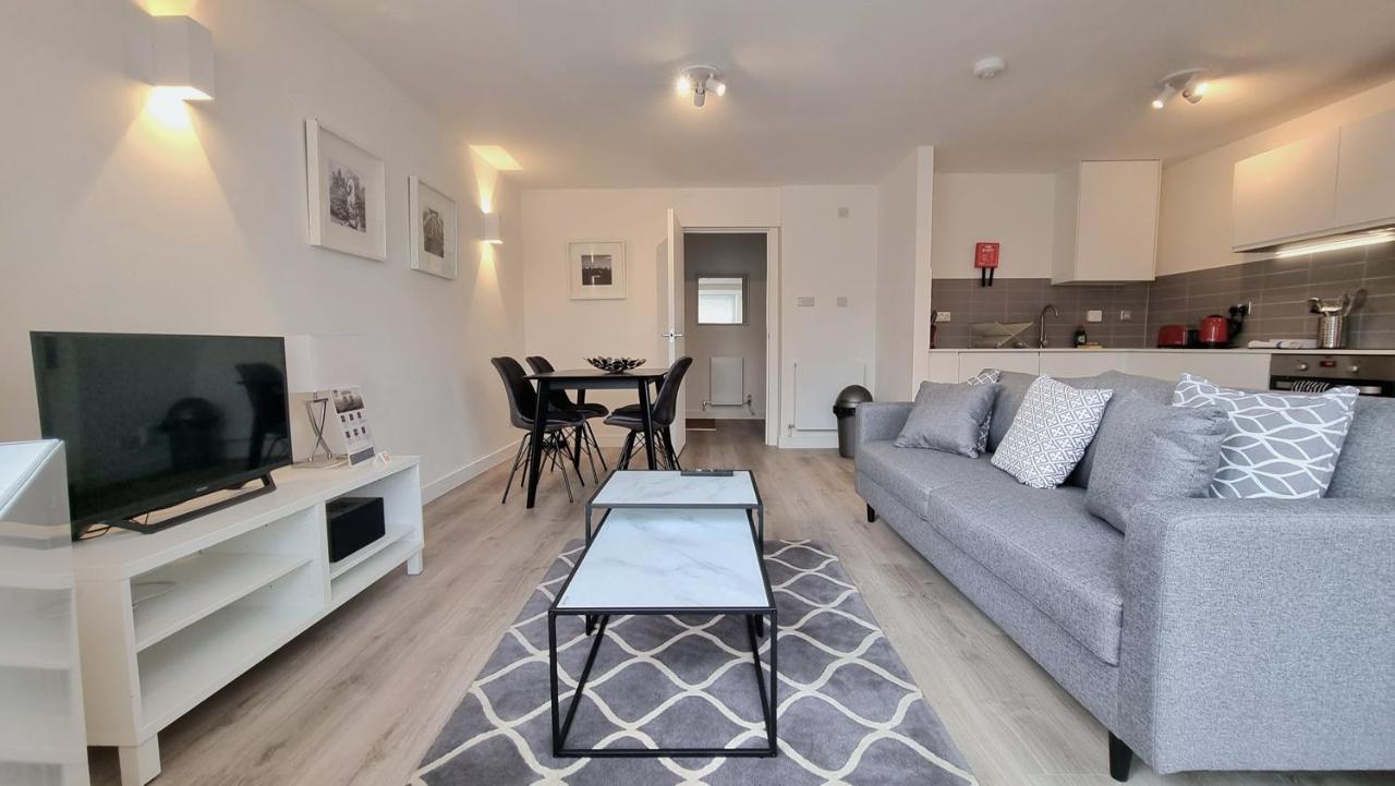 Roomspace Serviced Apartments - Kew Bridge Court London Ngoại thất bức ảnh